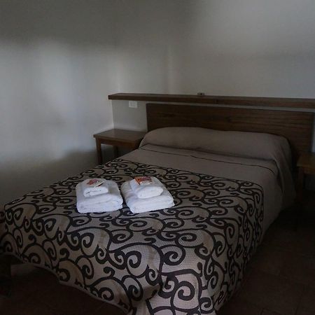 Hotel Buenos Aires Хенераль-Альвеар Екстер'єр фото
